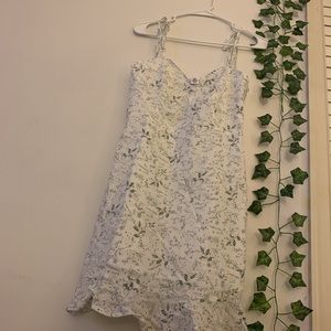 a cute summer midi dress